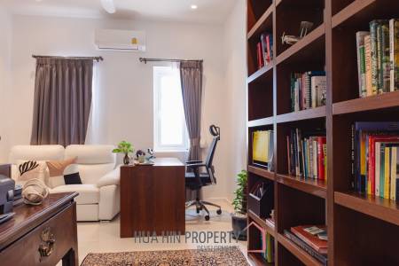 ARIA 2 : Stunning 3 Bed Pool Villa with Nice Garden