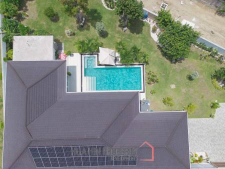 ARIA 2 : Stunning 3 Bed Pool Villa with Nice Garden