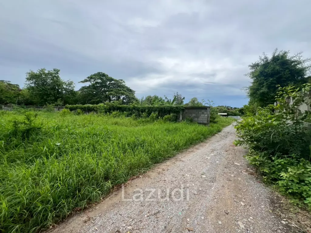 Land For Sale in Soi Hua Hin 5/3 - 230 SqWa