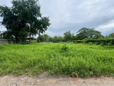 Land For Sale in Soi Hua Hin 5/3 - 230 SqWa