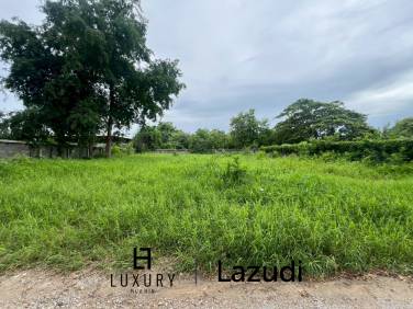 Land For Sale in Soi Hua Hin 5/3 - 230 SqWa Land For Sale in Soi Hua Hin 5/3 - 230 SqWa