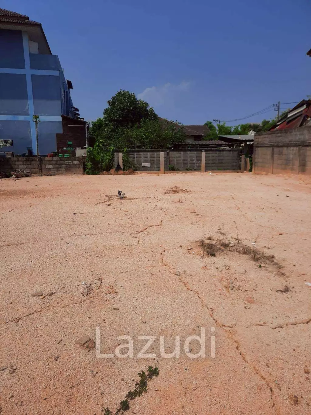 108.3 Sq. Wah. Land For Sale Next to The Road in Ban Du