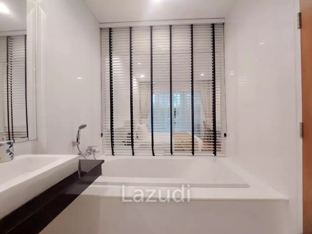 Luxurious Serviced Apartment in Krabi's Idyllic Coastal Setting