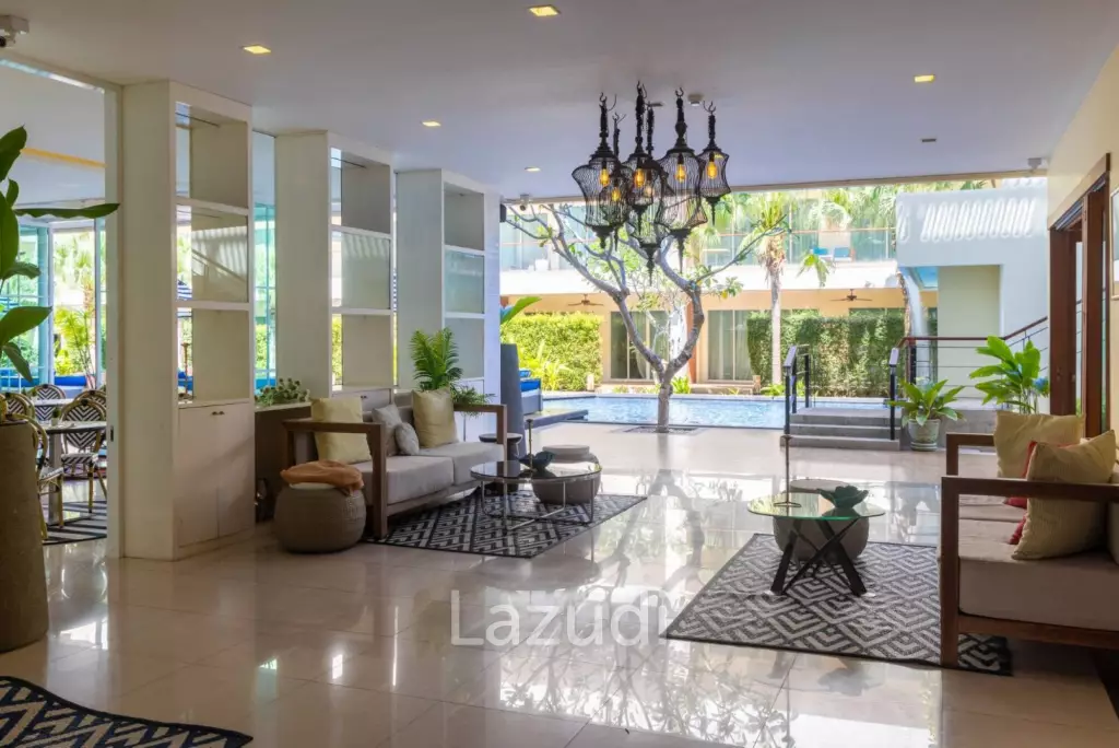 Luxurious Serviced Apartment in Krabi's Idyllic Coastal Setting