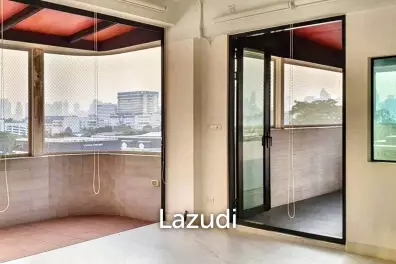 2 Bed 1 Bath 99 SQ.M Sun Palace Condominium
