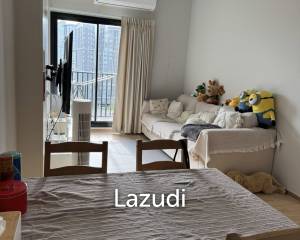 2 Bed 1 Bath 55 SQ.M Metris Pattanakarn - Ekkamai