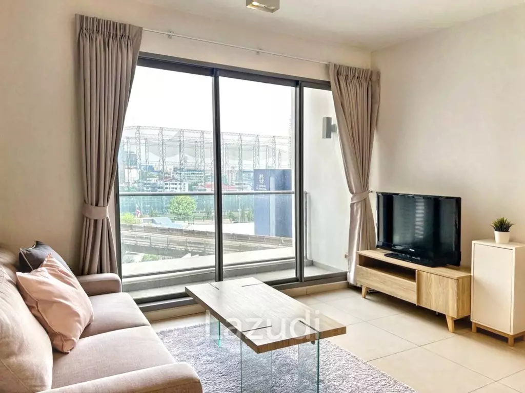 1 Bed 1 Bath 45 SQ.M At The Lofts Ekkamai