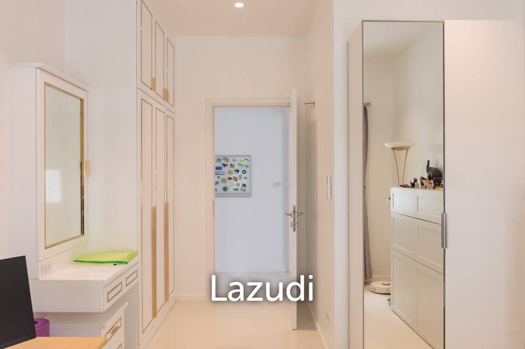 450 ตร.ม 3 เตียง 3 อาบน้ำ วิลล่า For ขาย