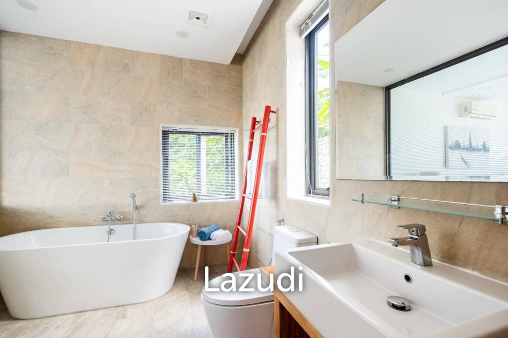 4-Bedroom Sea View Villa on Bo Phut Hills