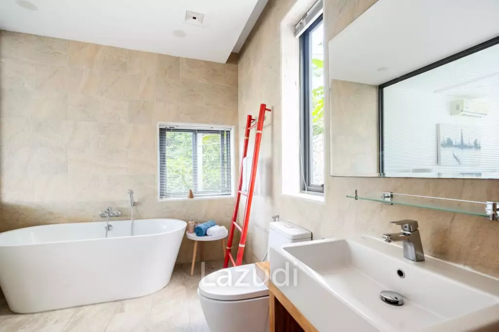 4-Bedroom Sea View Villa on Bo Phut Hills