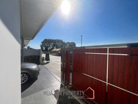 Luxury pool villa in Thap Tai Hua Hin