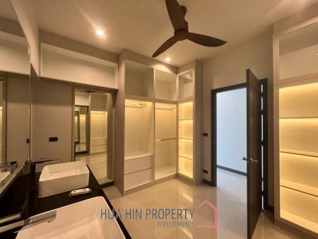 Luxury pool villa in Thap Tai Hua Hin
