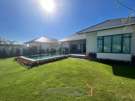 Luxury pool villa in Thap Tai Hua Hin