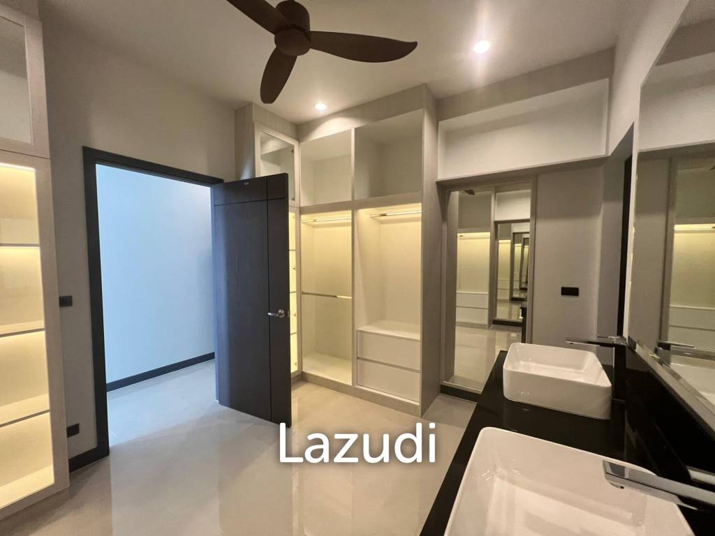 Luxury pool villa in Thap Tai Hua Hin