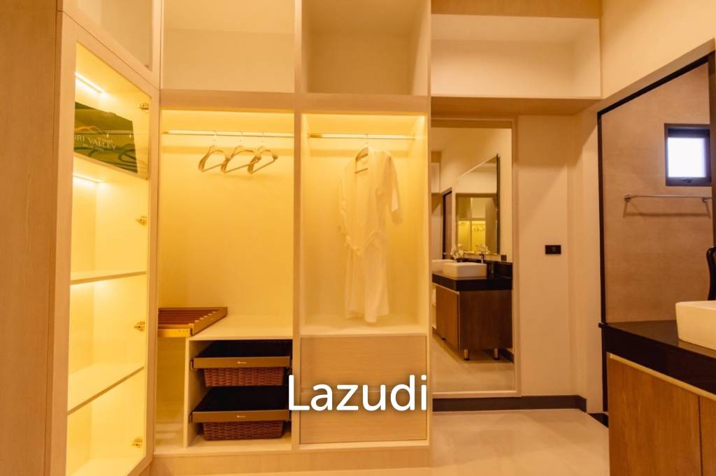 Luxury pool villa in Thap Tai Hua Hin