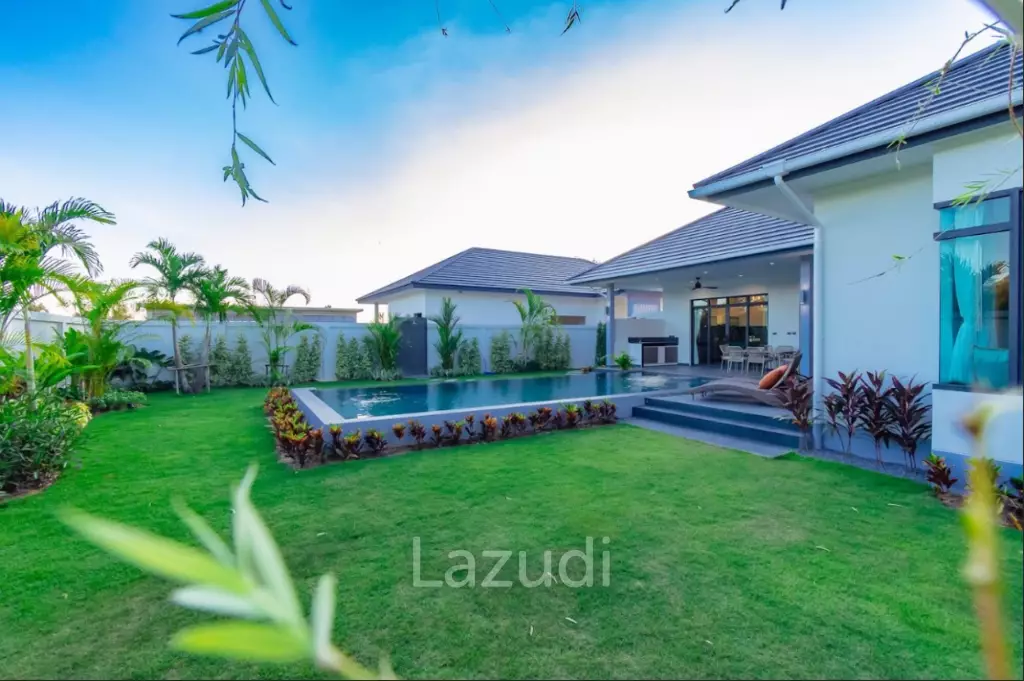 Luxury pool villa in Thap Tai Hua Hin