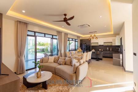 Luxury pool villa in Thap Tai Hua Hin