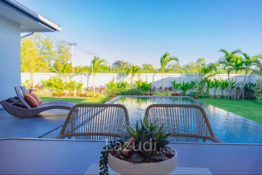 Luxury pool villa in Thap Tai Hua Hin