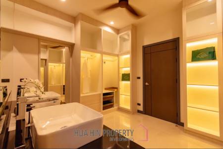 Luxury pool villa in Thap Tai Hua Hin
