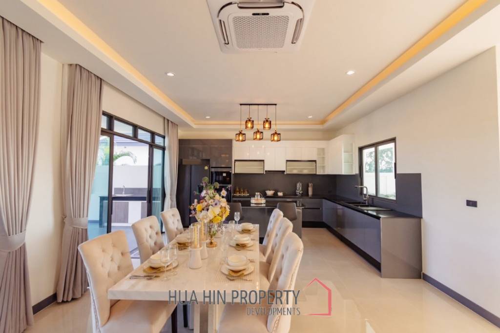 Luxury pool villa in Thap Tai Hua Hin