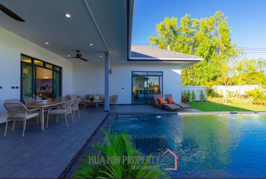 Luxury pool villa in Thap Tai Hua Hin