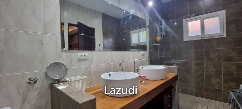 4 Beds 4 Baths 300 SQ.M. Sunset Beach Estate