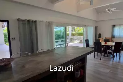 4 Beds 4 Baths 300 SQ.M. Sunset Beach Estate