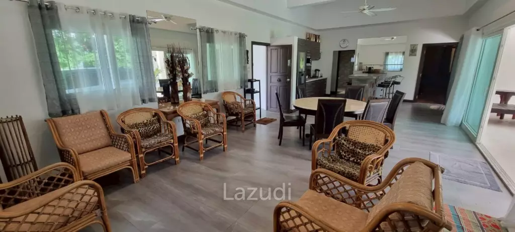 4 Beds 4 Baths 300 SQ.M. Sunset Beach Estate