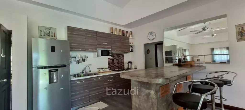 4 Beds 4 Baths 300 SQ.M. Sunset Beach Estate