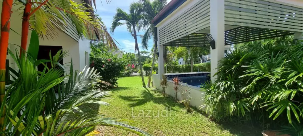 4 Beds 4 Baths 300 SQ.M. Sunset Beach Estate