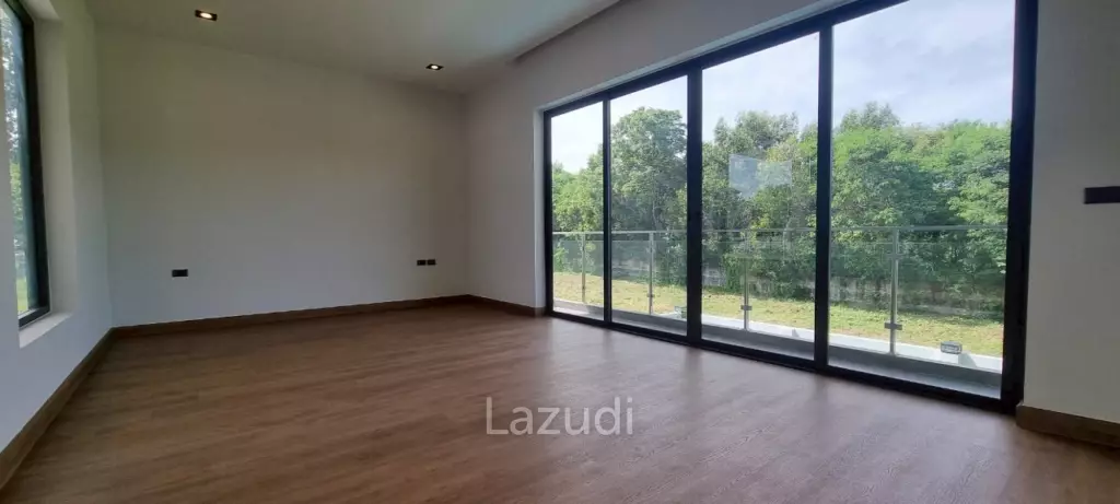4 Bedrooms 6 Bathrooms 728 SQ.M. Pool Villa Near Mabprachan