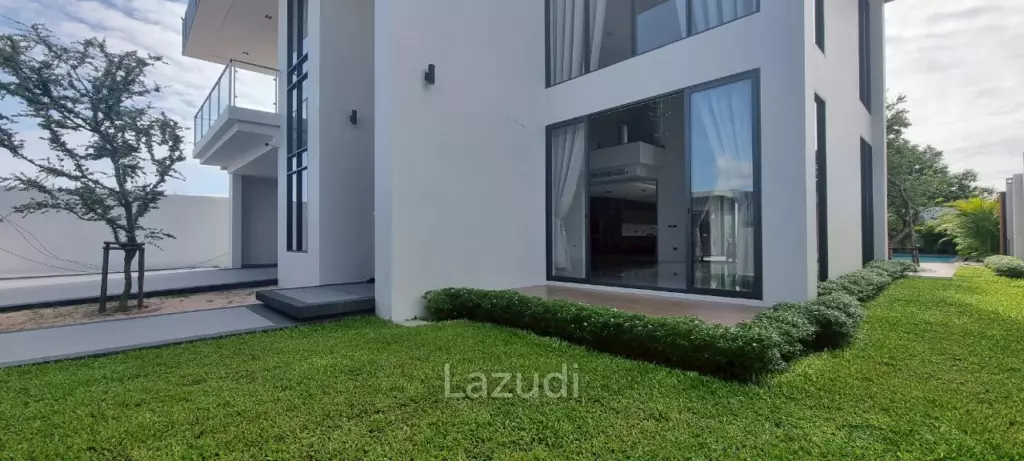 4 Bedrooms 6 Bathrooms 728 SQ.M. Pool Villa Near Mabprachan