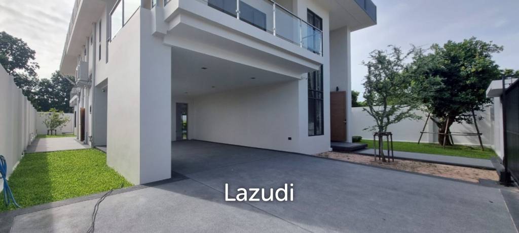 4 Bedrooms 6 Bathrooms 728 SQ.M. Pool Villa Near Mabprachan
