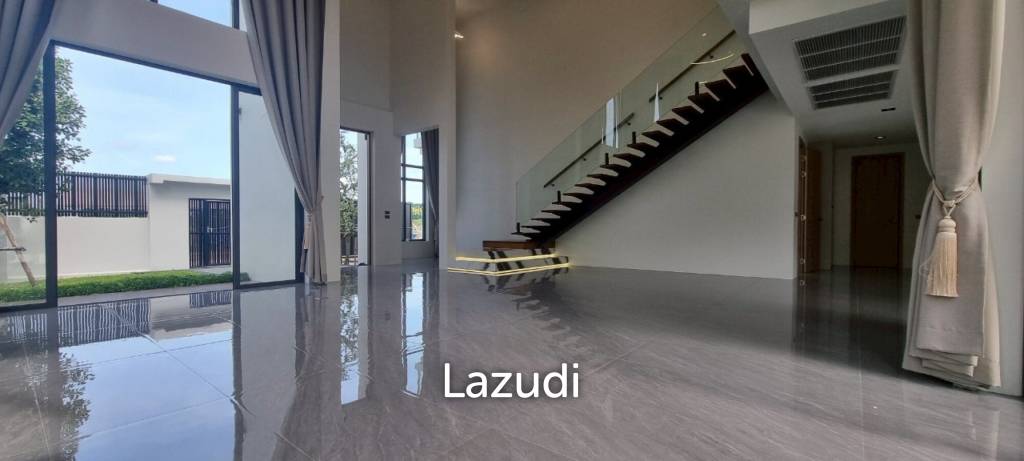 4 Bedrooms 6 Bathrooms 728 SQ.M. Pool Villa Near Mabprachan