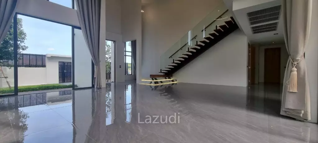 4 Bedrooms 6 Bathrooms 728 SQ.M. Pool Villa Near Mabprachan