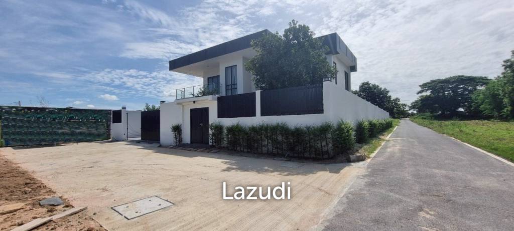 4 Bedrooms 6 Bathrooms 728 SQ.M. Pool Villa Near Mabprachan
