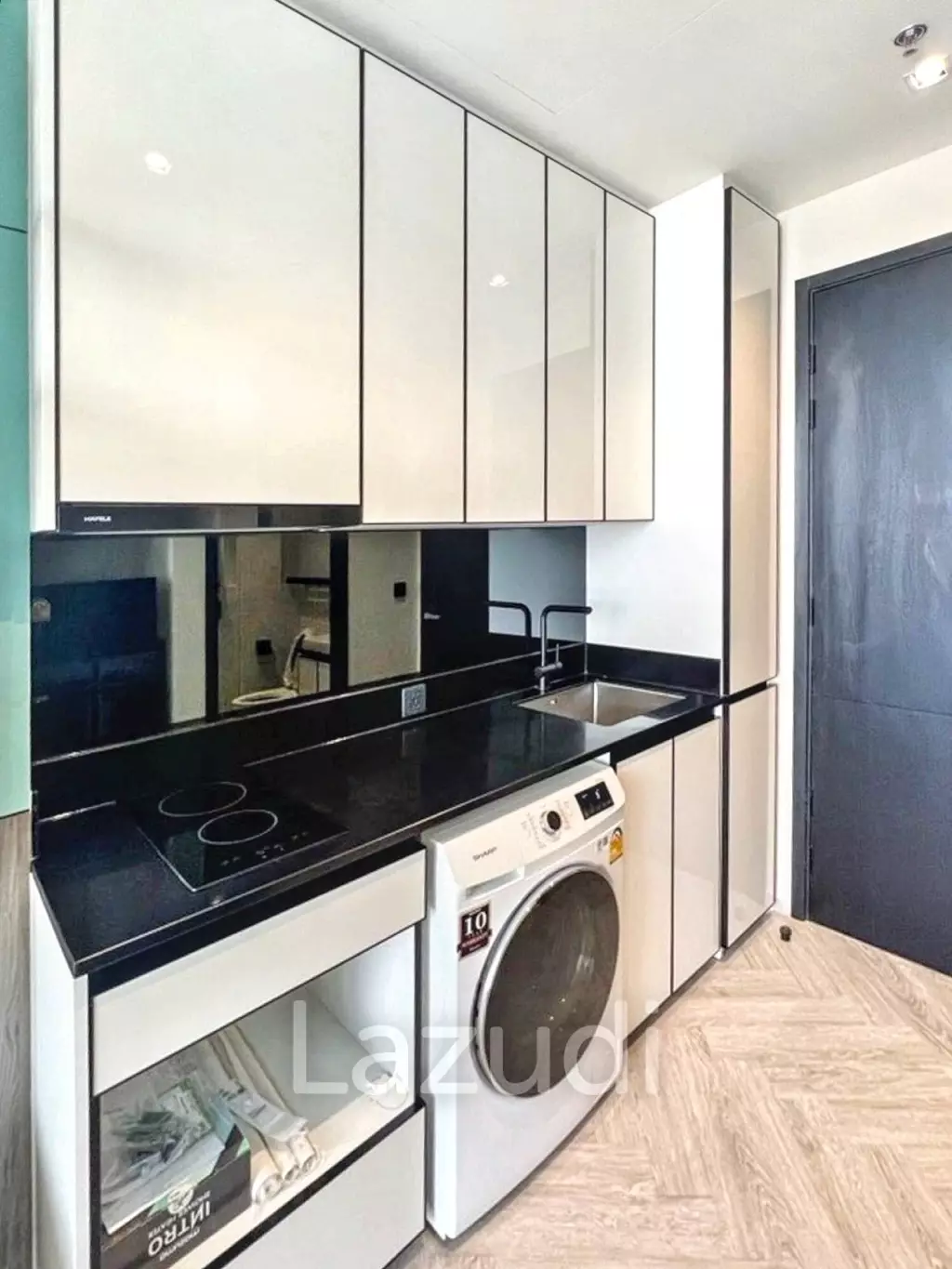 1 Bed 1 Bath 26 SQ.M Chapter Charoennakorn-Riverside