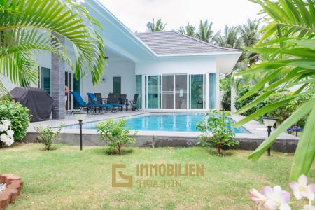 Aria 2 Hua Hin: Villa moderne de 3 chambres avec piscine