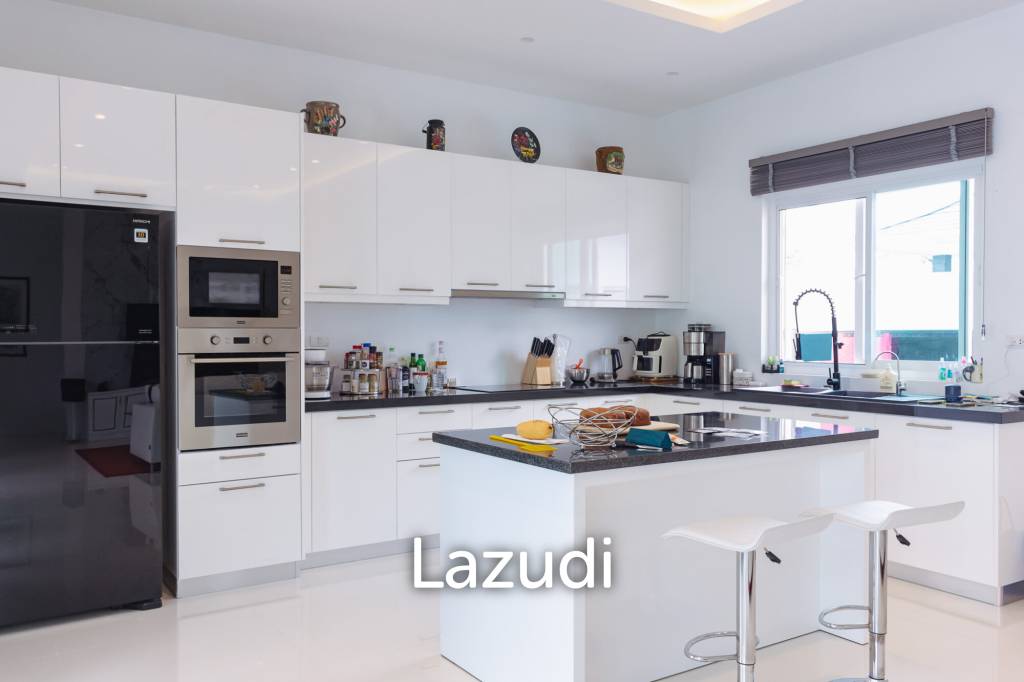 วิลล่าหรู 3 ห้องนอนในโครงการ Aria 2 Hua Hin