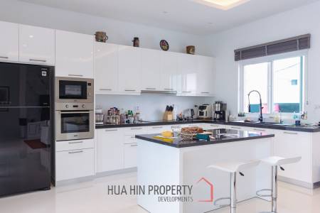 Aria 2 Hua Hin: Modern 3-Bedrooms Villa