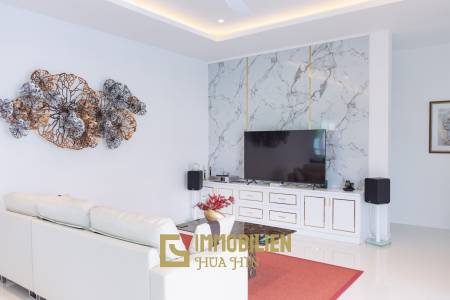 Aria 2 Hua Hin: Villa moderne de 3 chambres avec piscine
