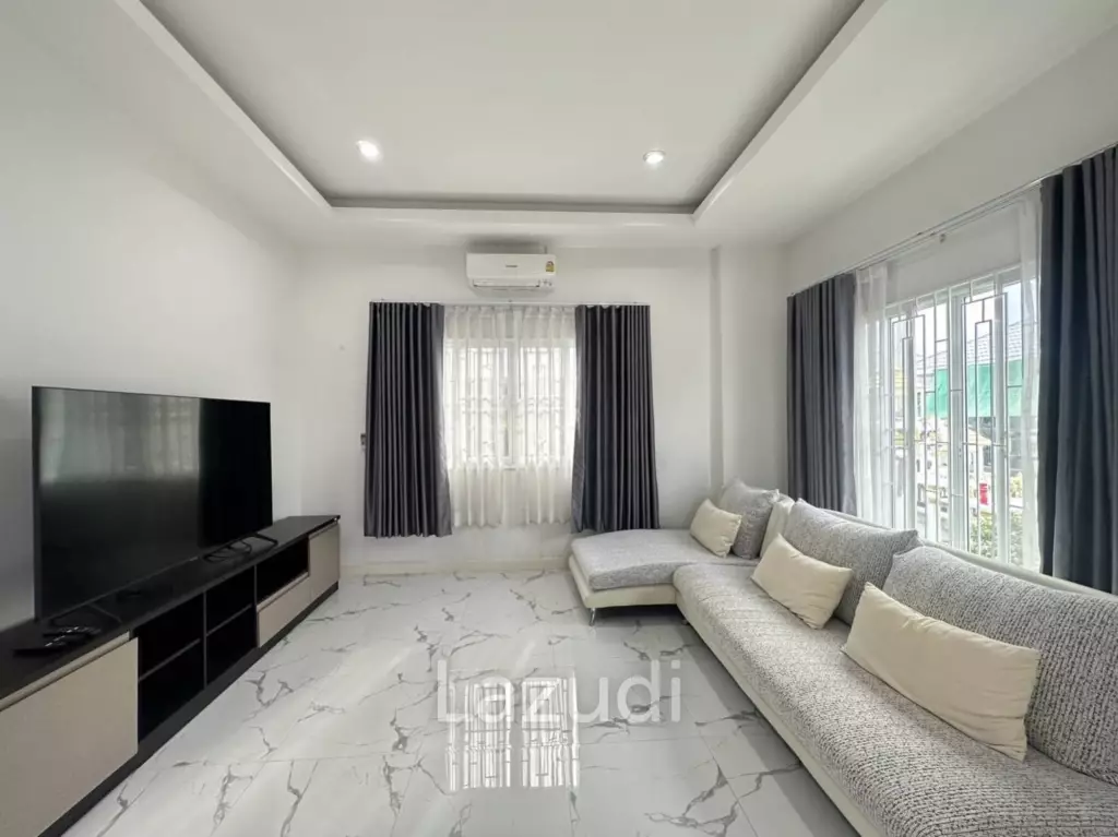 Modern 3 Bedroom House in Baan Yen Jai, Wang Phong