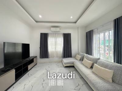 Modern 3 Bedroom House in Baan Yen Jai, Wang Phong