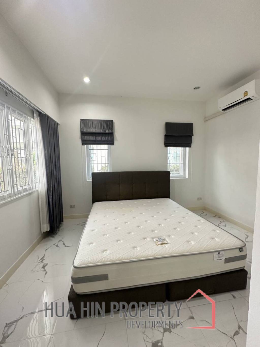 Modern 3 Bedroom House in Baan Yen Jai, Wang Phong