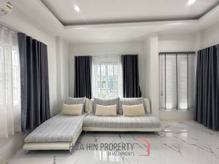 Modern 3 Bedroom House in Baan Yen Jai, Wang Phong