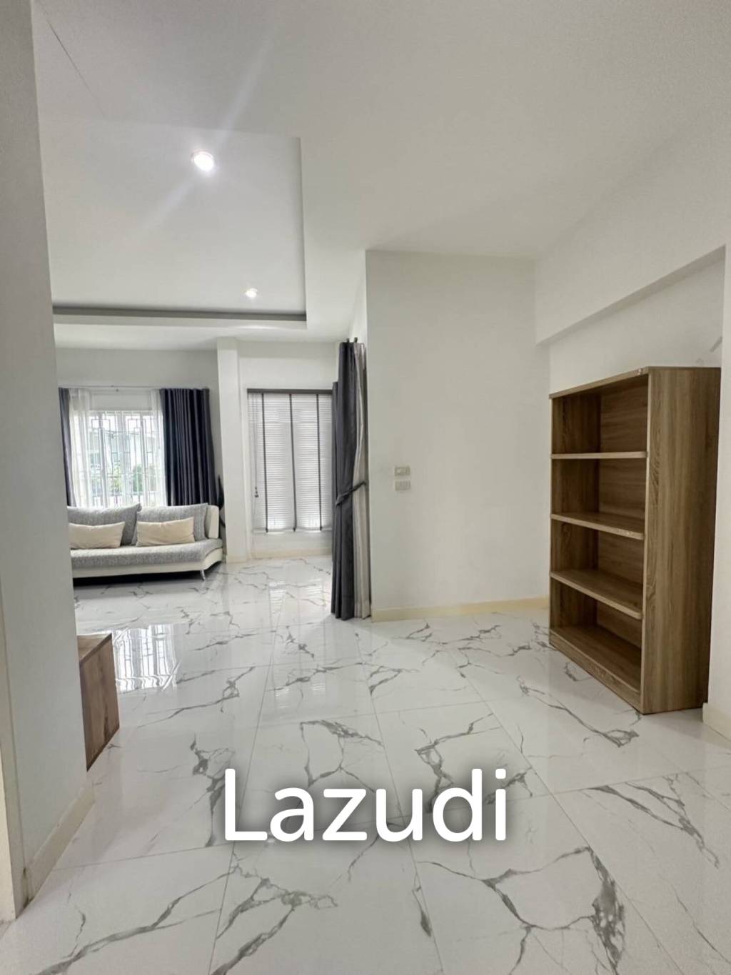Modern 3 Bedroom House in Baan Yen Jai, Wang Phong