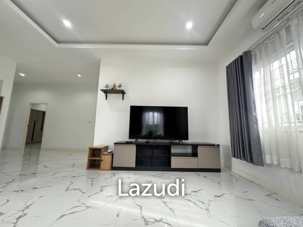 Modern 3 Bedroom House in Baan Yen Jai, Wang Phong