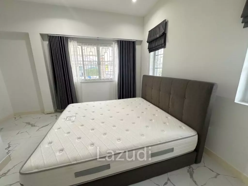 Modern 3 Bedroom House in Baan Yen Jai, Wang Phong