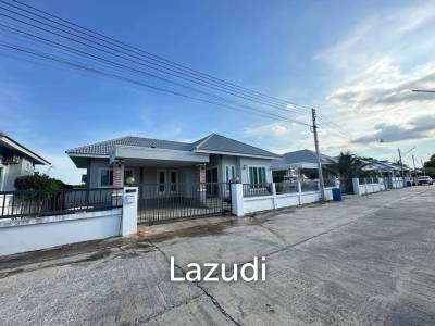 Modern 3 Bedroom House in Baan Yen Jai, Wang Phong