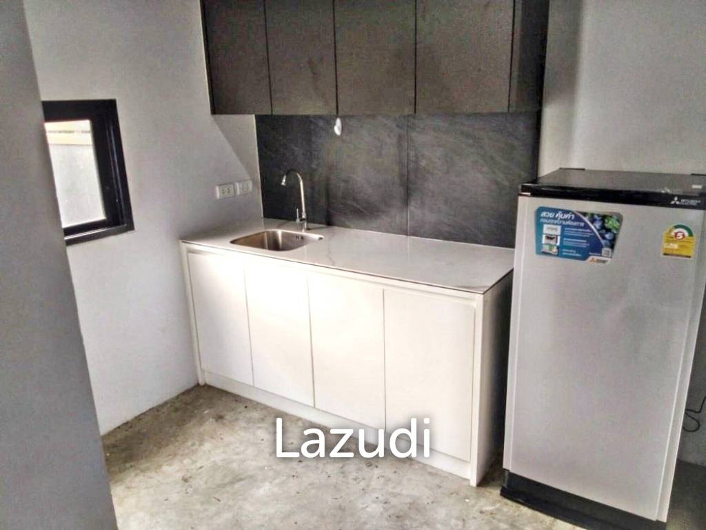 2 Bed 5 Bath 370 SQ.M Home office at The Pride 77